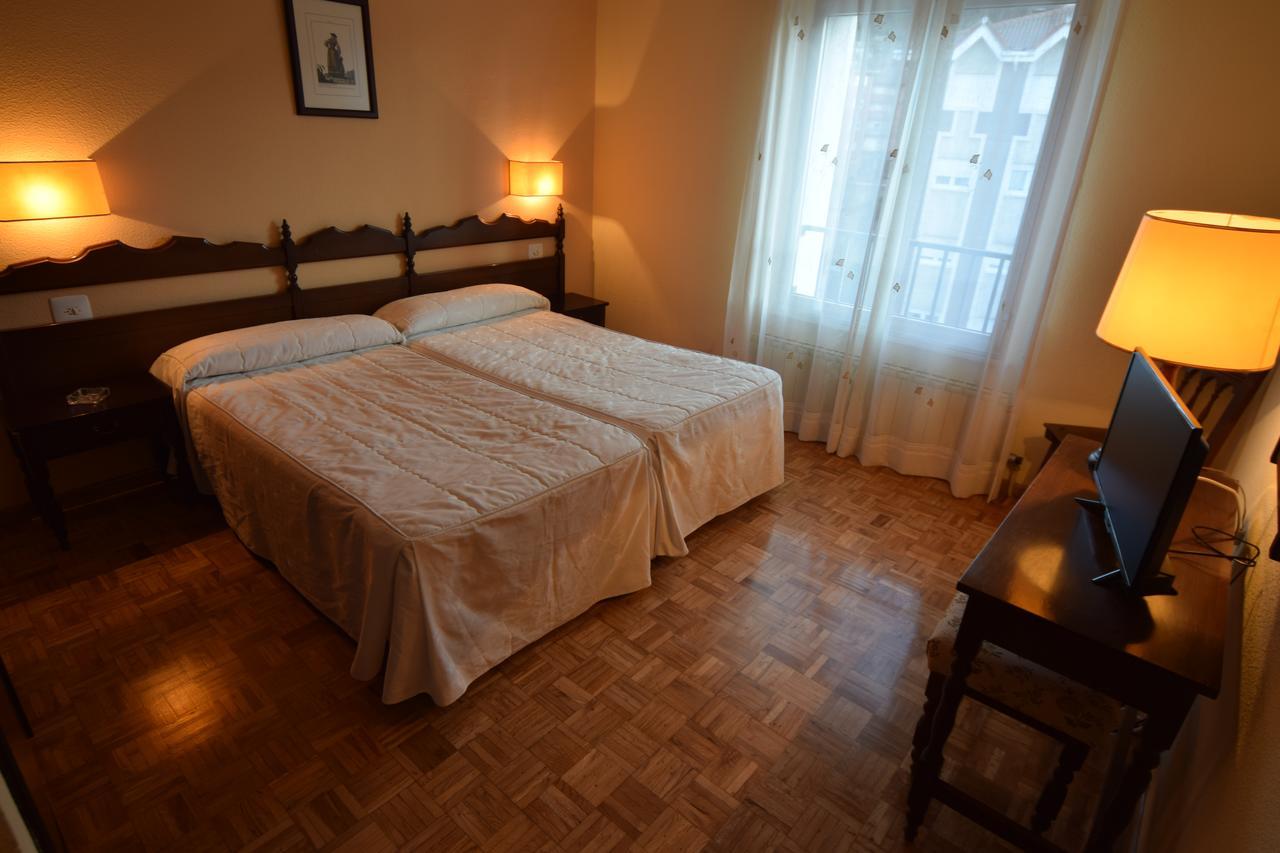 Hostal Blazquez Sanchez Béjar Zewnętrze zdjęcie