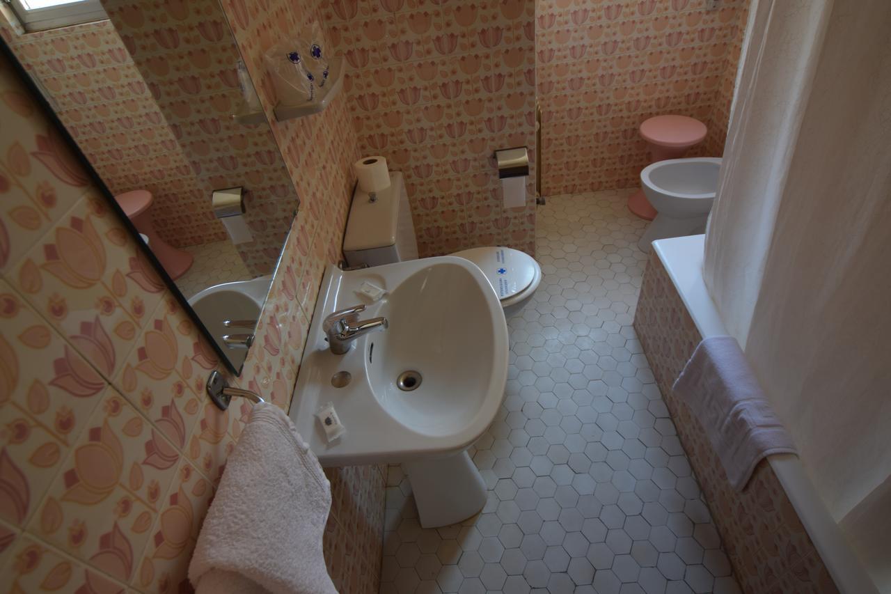 Hostal Blazquez Sanchez Béjar Zewnętrze zdjęcie